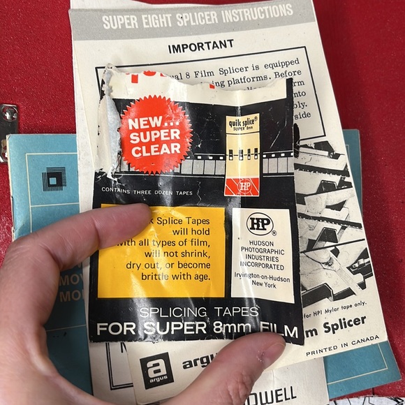 Vintage Bell & Howell camera bag with instructions - Picture 8 of 12